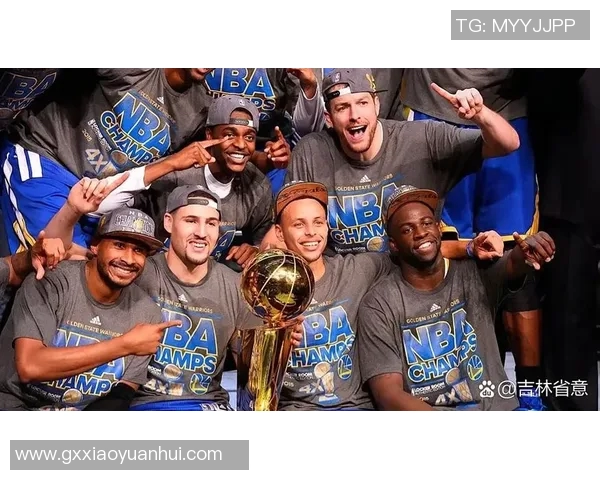 库里与骑士精彩对决全场比赛录像回顾与分析 库里与骑士精彩对决全场比赛录像回顾与分析