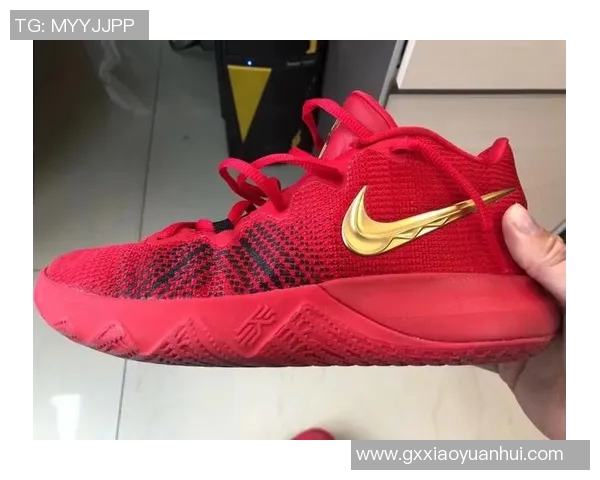 欧文新鞋发布会引发热议踩踏耐克Logo传递艺术无界限的理念