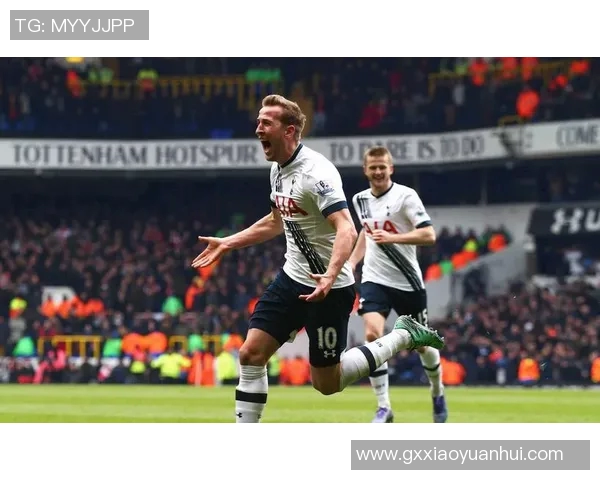 山形山神与福田黄蜂的激烈对决谁将赢得这场精彩的较量 山形山神与福田黄蜂的激烈对决谁将赢得这场精彩的较量