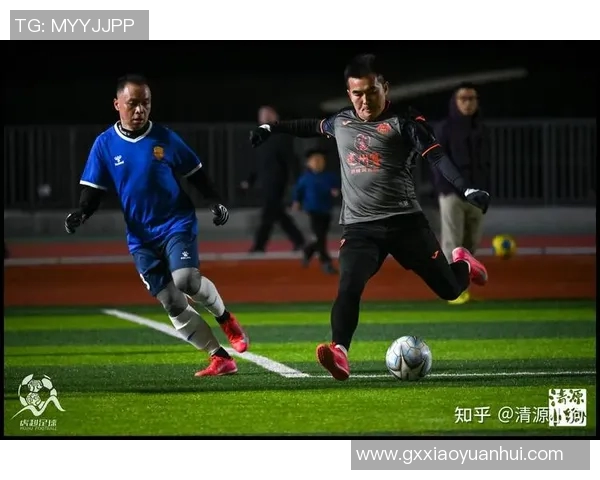 李毅与亨利精彩对决视频回顾足球传奇的巅峰对抗瞬间解析