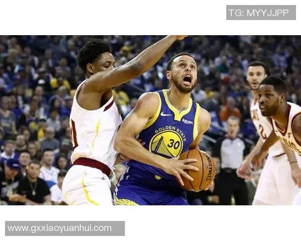 勇士与骑士精彩对决腾讯直播视频全程回放与分析