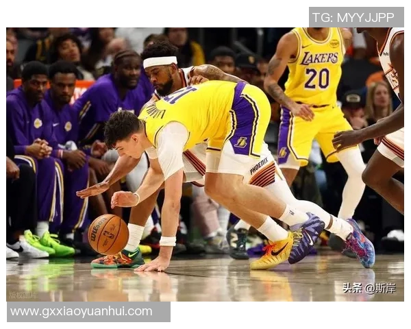 火箭与湖人今日激战在即谁能在这场对决中笑到最后 火箭与湖人今日激战在即谁能在这场对决中笑到最后