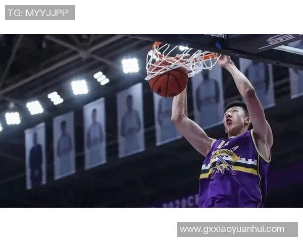 王少杰：从默默无闻到耀眼明星的成长之路与奋斗故事