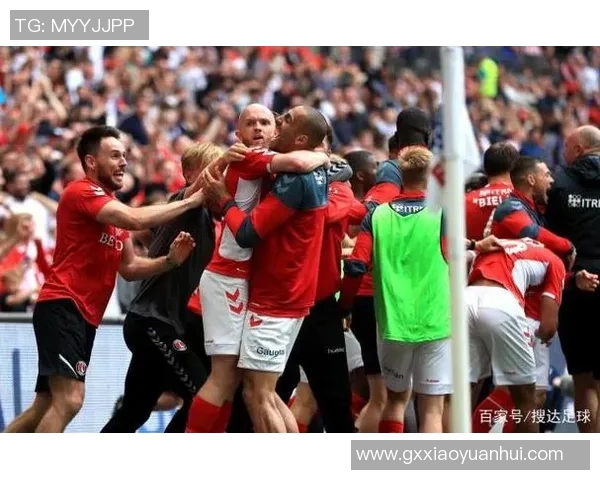 唐卡斯特与查尔顿的激烈对决展现英格兰足球的魅力与激情