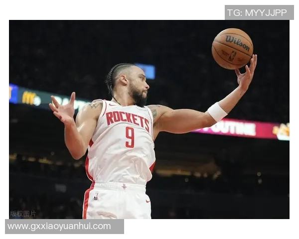 火箭队与开拓者队激战高清回顾精彩瞬间与赛场亮点分析